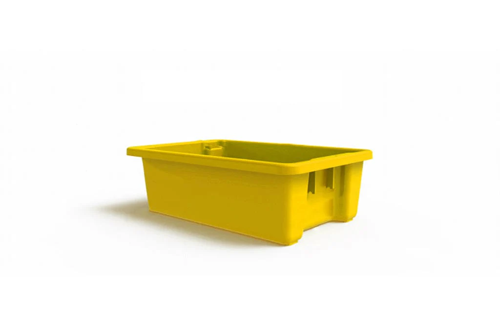 Plastic Tubs: 645mm x 413mm x 210mm - Image 4