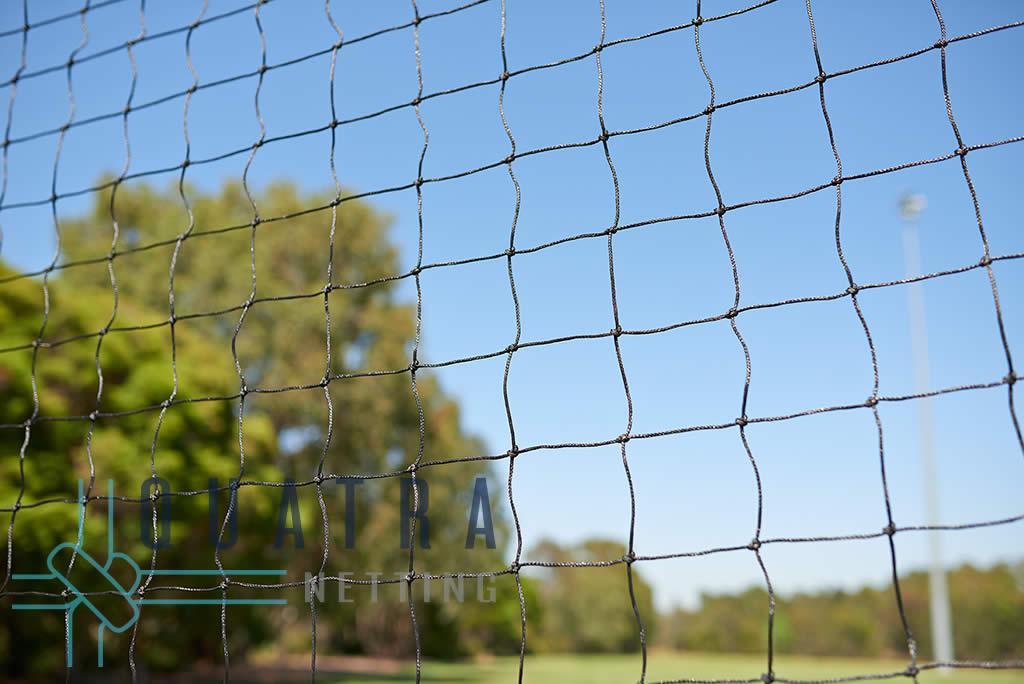 Sample: Sports Netting 5m Wide 100mm SQ - Image 2