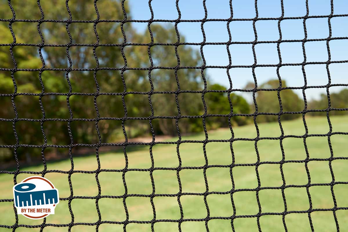 Sports Netting by-the-metre: Knotless Nylon 30mm Sq 72ply - Image 2